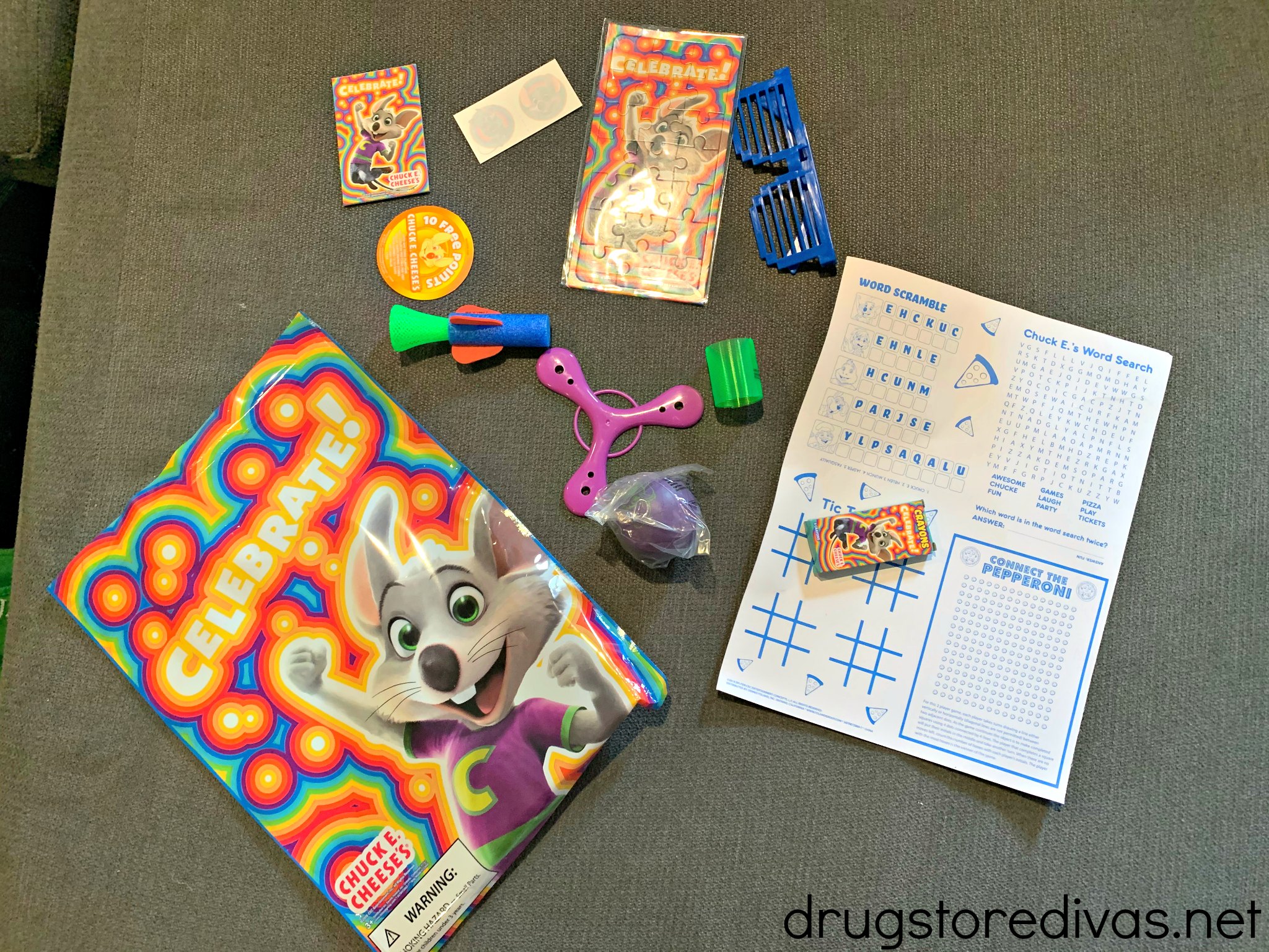 Chuck E. Cheese Family Fun Pack Deal.