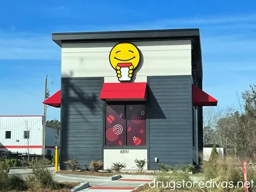 The outside of a Scooter's Coffee drive through.