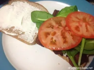 Looking for your new favorite sandwich. Check out this Bacon Spinach And Tomato sandwich from www.drugstoredivas.net.
