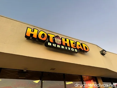 The outside of a Hot Head Burritos location.
