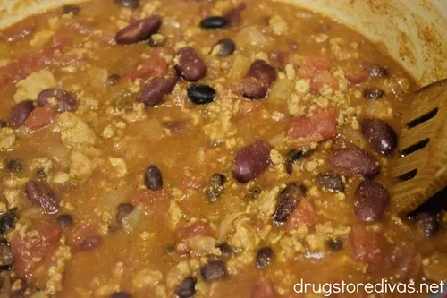 Turkey chili in a Dutch oven.