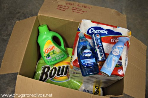 Getting ready to move? Check out these packing tips for moving from www.drugstoredivas.net.