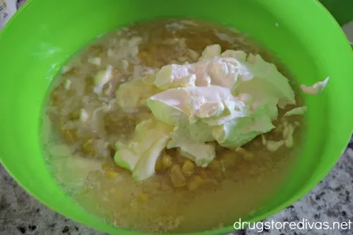 Looking to be the hit of your next pot luck? This corn casserole recipe from www.drugstoredivas.net is PERFECT!