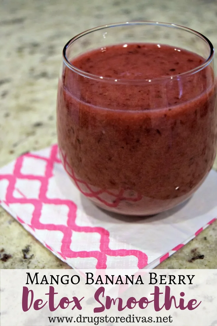 #ad Here's a great breakfast idea! Try this Mango Banana Berry Detox Smoothie recipe from www.drugstoredivas.net.