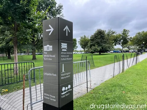 A directional sign in Washington, DC.