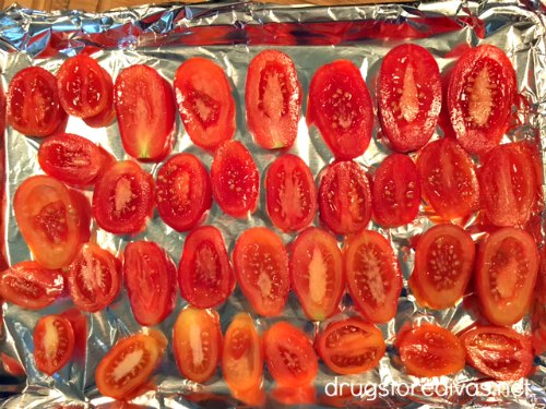 Headed to a BBQ? Bring these grilled tomatoes with you. Get the recipe at www.drugstoredivas.net.