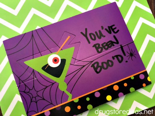 #ad If you live somewhere hot, but still want to boo your neighbors, you have to be creative. Find out how to boo your neighbors when it's hot out at www.drugstoredivas.net.