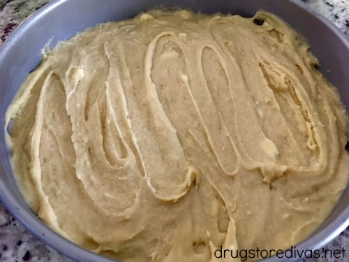 #ad This Coffee Cake With Hazelnut Glaze is your new FAVORITE go-to dessert. Get the recipe at www.drugstoredivas.net.