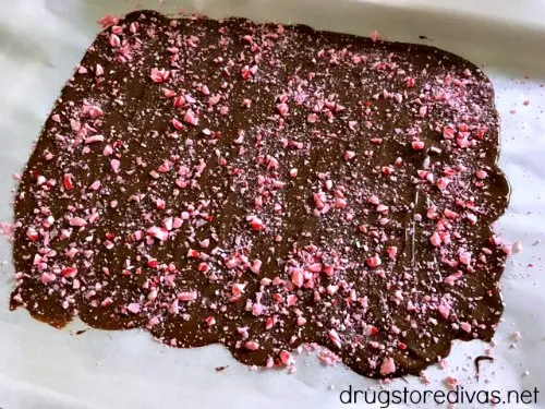 #ad Looking for the perfect holiday treat? Check out this Candy Cane Chocolate Bark recipe from www.drugstoredivas.net. It's perfect for neighbor gifts as well!