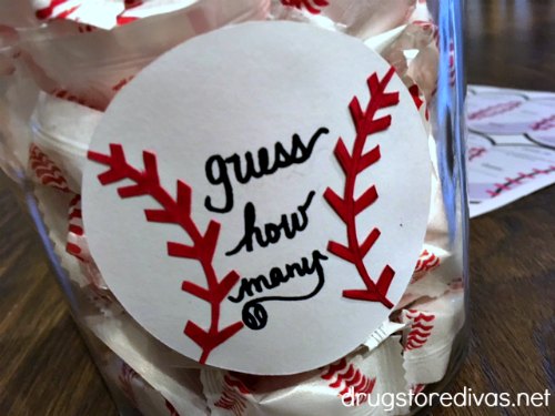 #ad Planning a baseball party? You'll want to put together this DIY Baseball-Themed Candy Jar Guessing Game from www.drugstoredivas.net.
