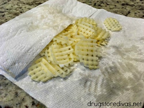#ad Looking for a tasty and simple dinner? Make homemade waffle fries to go with Sandwich Bros sandwiches. Get the recipe at www.drugstoredivas.net.