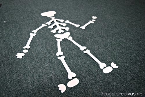 This DIY Card Stock Skeleton is adorable -- and easy to make. Get the directions at www.drugstoredivas.net.