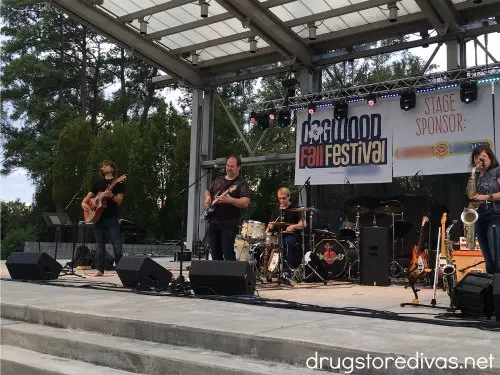 The stage at the Fayetteville Dogwood Festival.