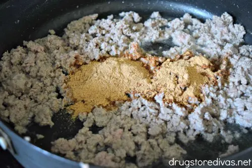 Want a fun dinner recipe? Try this Taco Lasagna from www.drugstoredivas.net.