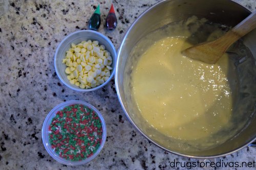 This Tri-Colored Christmas Bundt Cake is beautiful enough to impress any crowd. It's a bit of work, but worth the effort. Find out how to make it at www.drugstoredivas.net.