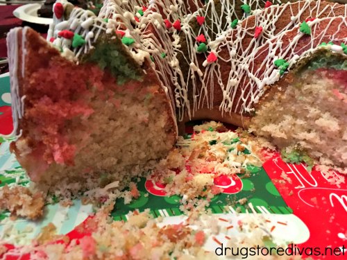 This Tri-Colored Christmas Bundt Cake is beautiful enough to impress any crowd. It's a bit of work, but worth the effort. Find out how to make it at www.drugstoredivas.net.