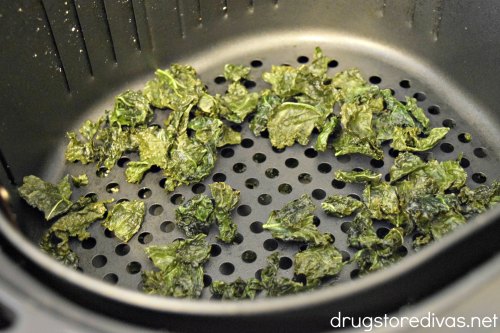 Air Fryer Kale Chips are such a quick and delicious snack. The Kale Chips are ready in under 10 minutes. Get the recipe on www.drugstoredivas.net.