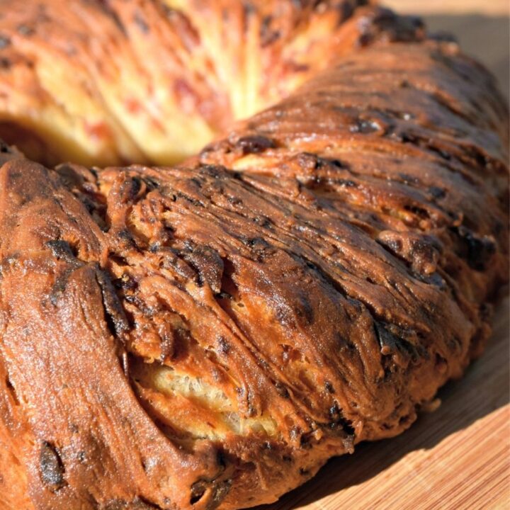 Easy Homemade Lard Bread Recipe 2023 AtOnce