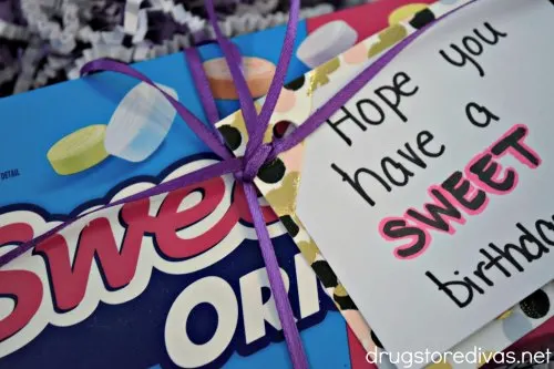 Looking for a sweet birthday gift? Check out this DIY Candy Puns Birthday Gift on www.drugstoredivas.net.