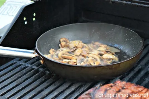 Grilled Mushrooms are the perfect grilled side dish. And they go from grill to table in about 10 minutes. Get the recipe on www.drugstoredivas.net.