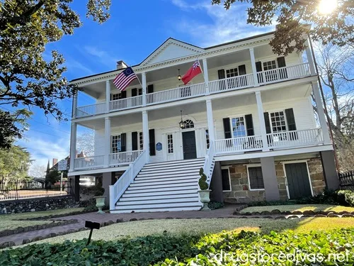 A large, white, Colonial home (called the Burgwin-Wright House) in Wilmington, NC.