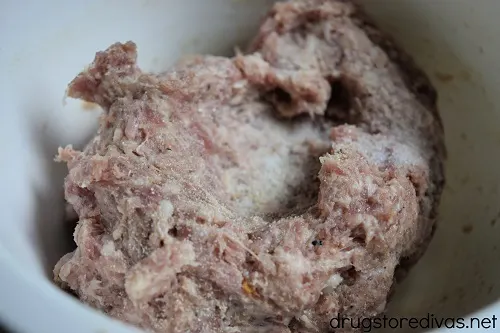 Ground sausage in a bowl.