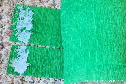 Green streamers with Mod Podge on them.