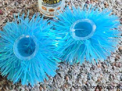 Enhance your Dr. Seuss party and make the centerpiece from this Dr. Seuss' The Lorax Centerpiece tutorial.