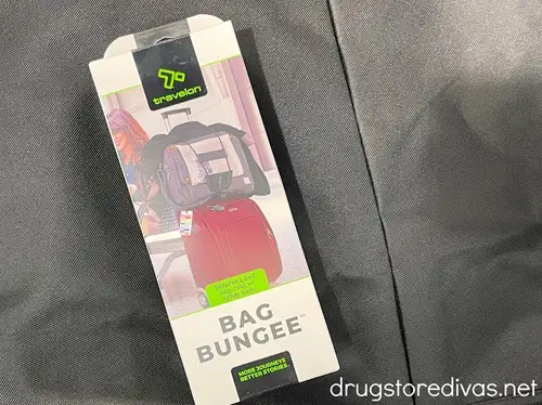 A bag bungee in a package on a black background.