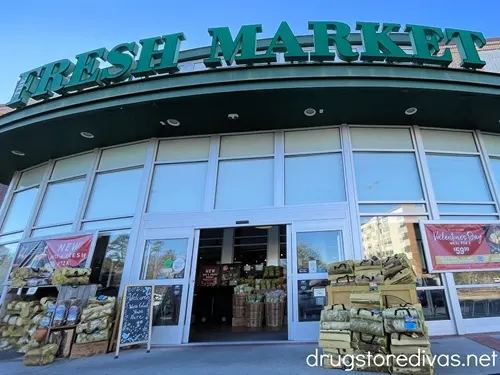 The outside of a Fresh Market grocery store.