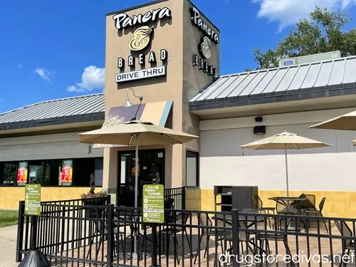 The outside of a Panera Bread location.