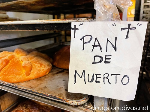 A loaf of Pan de Muerto.