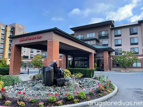 The outside of the Hilton Garden Inn in Issaquah, Washington.