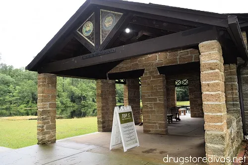The visitor's center at Poinsett State Park.