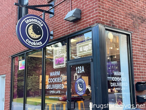 An Insomnia Cookies location.