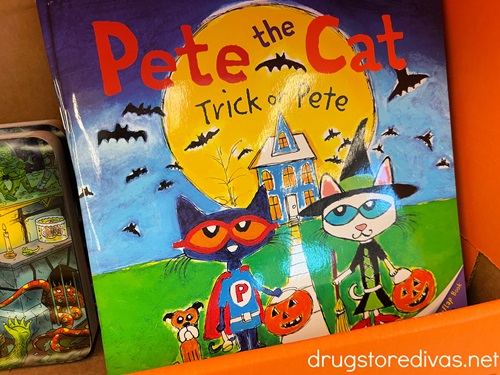 Pete the Cat: Trick or Treat book.