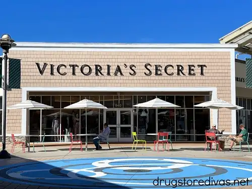 The outside of a Victoria's Secret store.