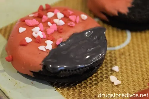 A ladybug OREO cookie without eyes.