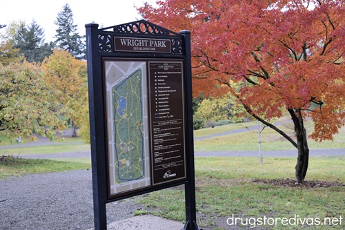 A sign with a map of Wright Park in Tacoma, WA.