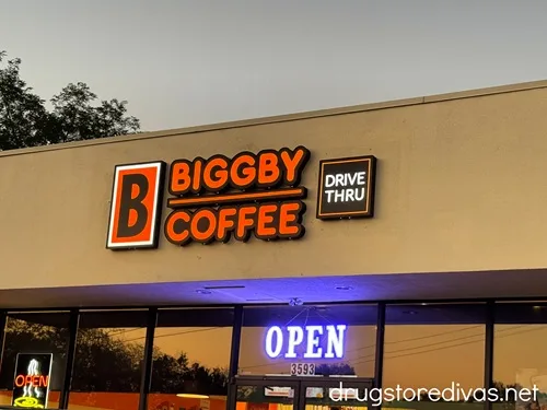 The outside of a Biggby Coffee location.