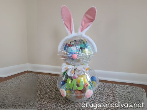 Four bowls decorated to look like an Easter Bunny gift basket.