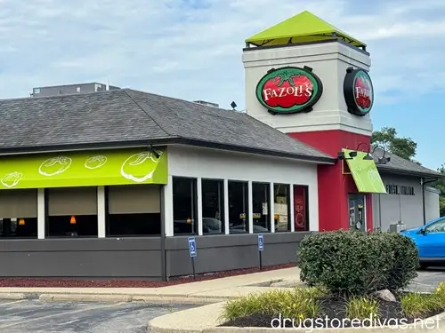 The outside of a Fazoli's restaurant.