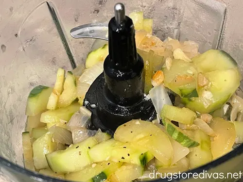 Cooked cucumber in a blender.
