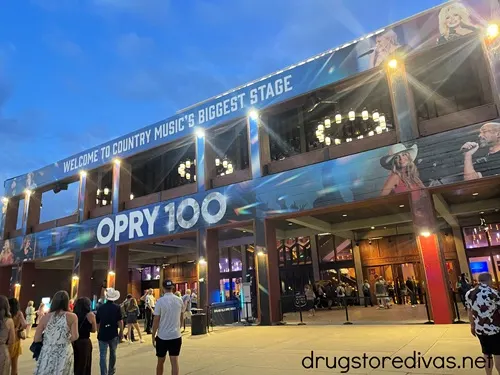 The outside of the Grand Ole Opry House at night.