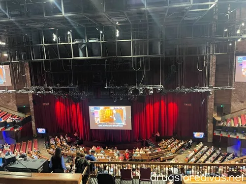 The stage and seats at the Grand Ole Opry.