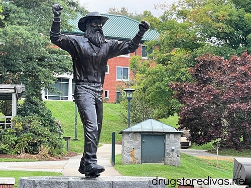 A statue of a mountain man at App State University in Boone, NC.