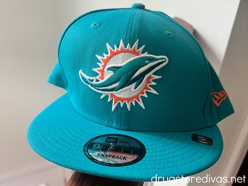 A Miami Dolphins baseball hat.