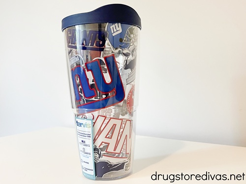 A Tervis tumbler with New York Giants imagery on it.